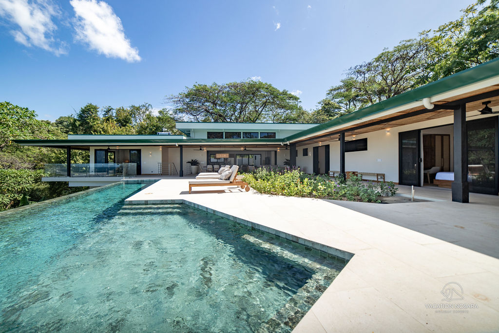 Pool area